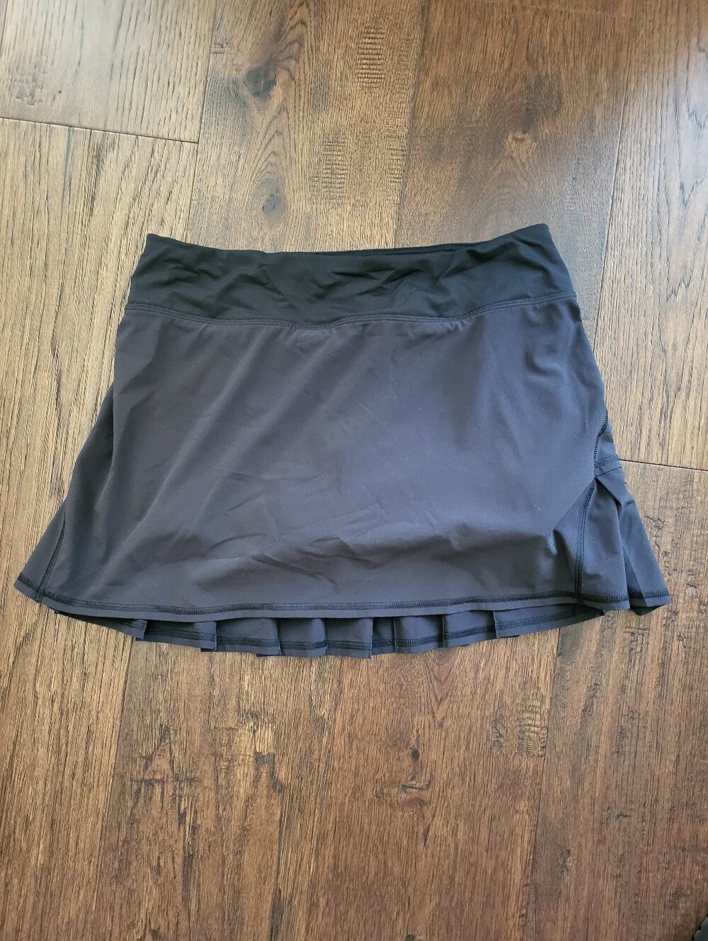 Lululemon Pace Setter Skirt Size 6 VGUC